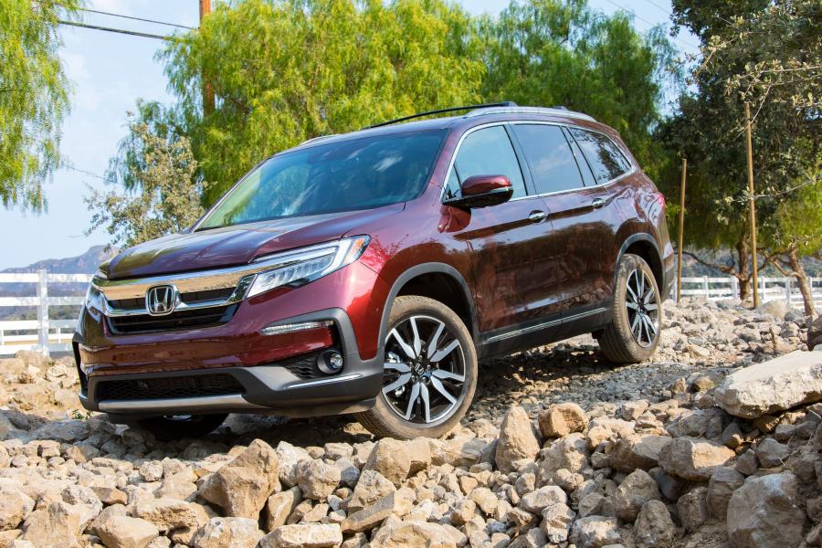  Honda Pilot Elite 2018 года  (NA) (фото 19 из 40)